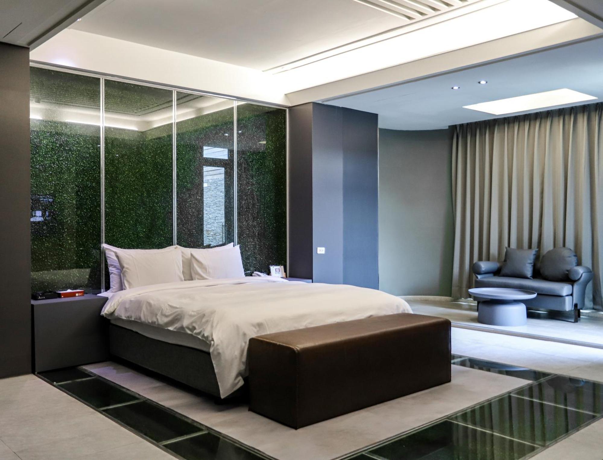 All-Ur Boutique Motel-Ping Tung Branch Pingtung Eksteriør billede